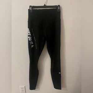 Womens Nike Leggins Mesh Knee